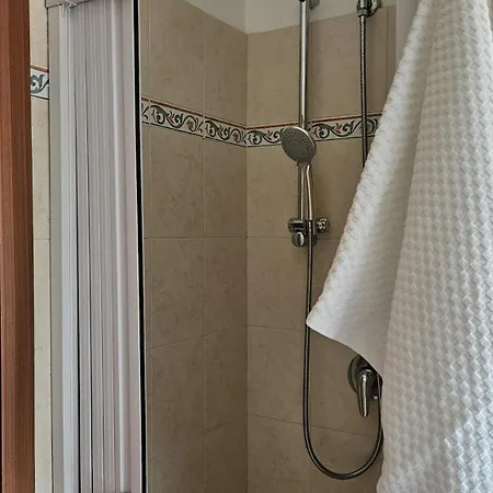 Luminoso Appartamento *